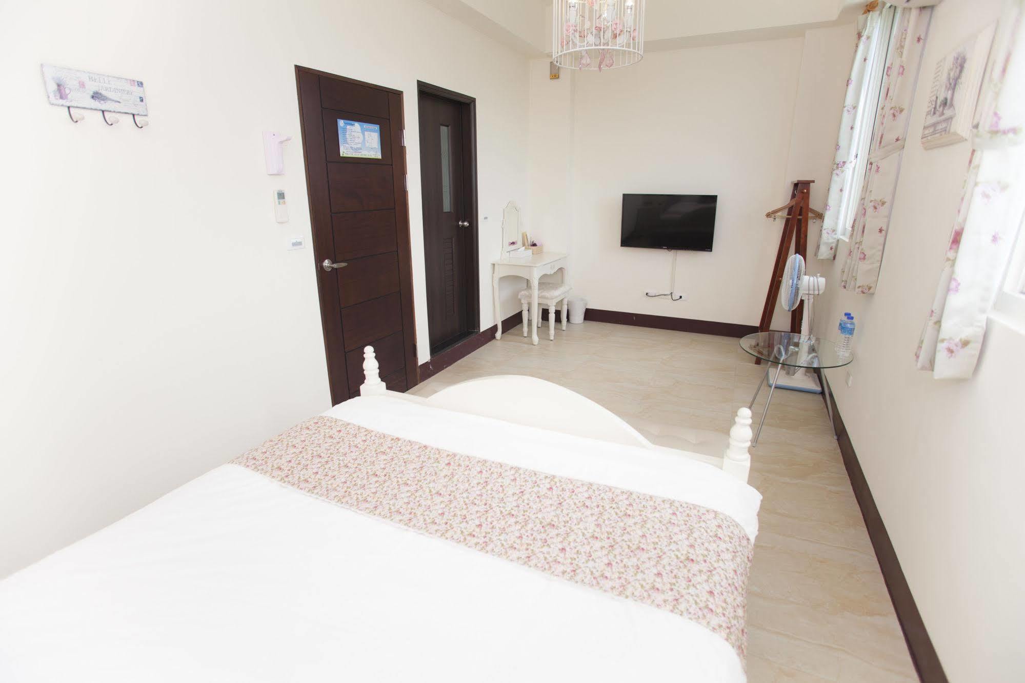 Blue Cotton Candy B&B Taitung Exterior photo
